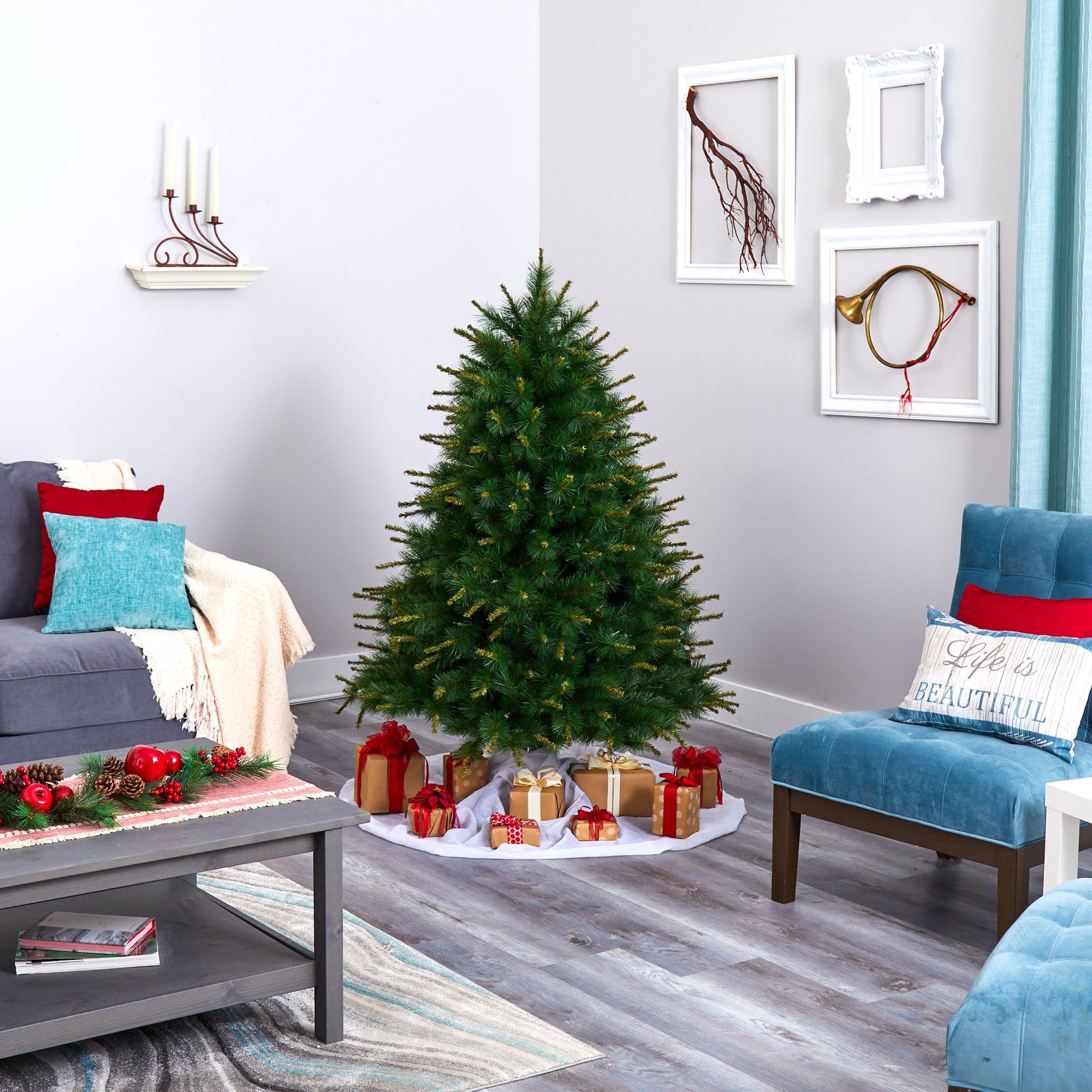 5’ New England Pine Artificial Christmas Tree with 200 Clear Lights and 492 Bendable Branches