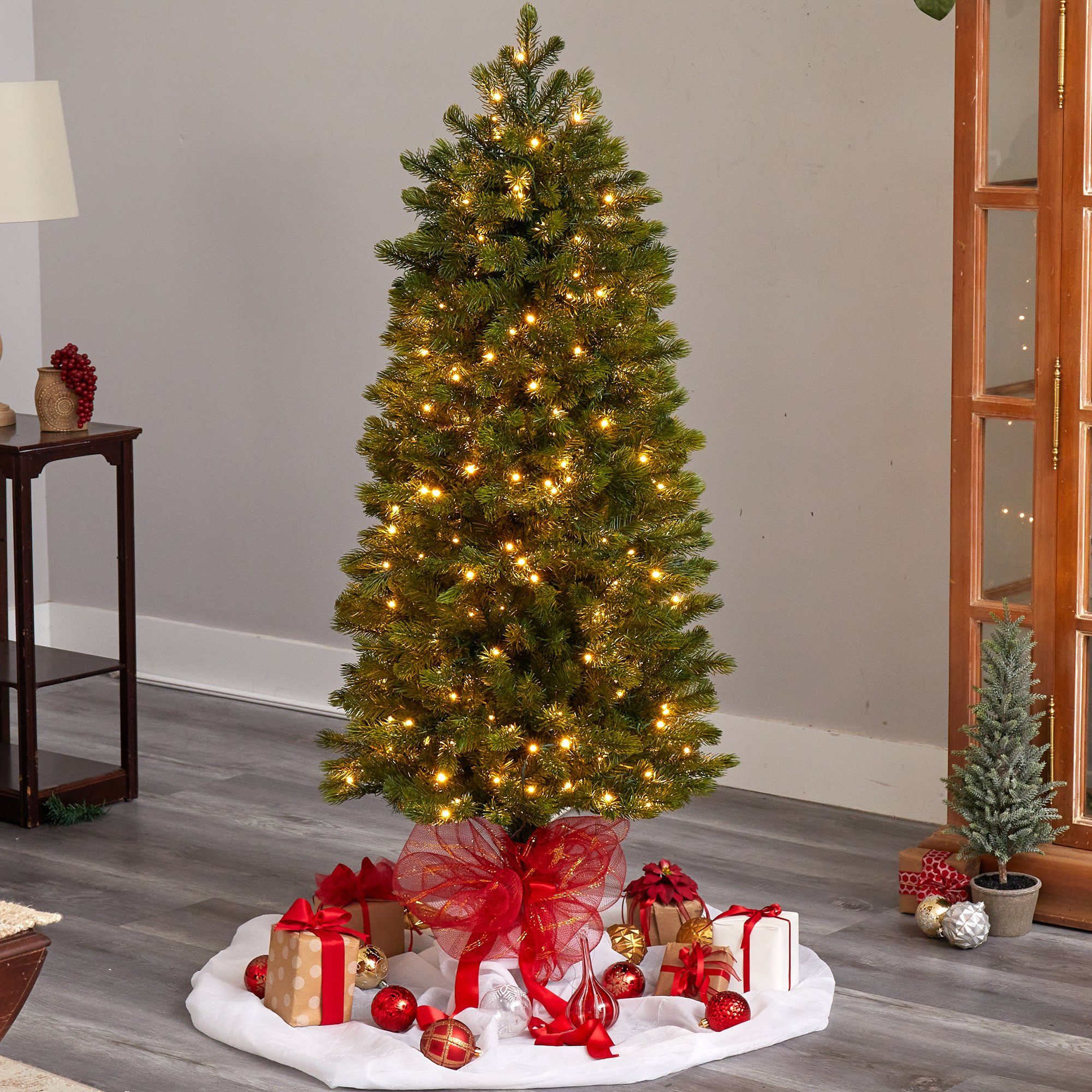 5’ Slim Colorado Mountain Spruce Artificial Christmas Tree with 250 (Multifunction) Lights with Instant Connect