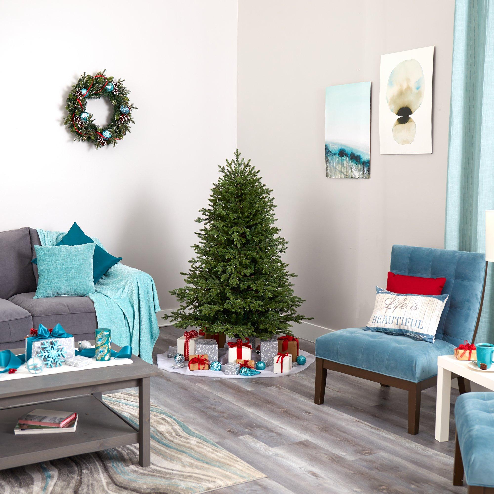 5’ Wyoming Spruce Artificial Christmas Tree with 300 Clear LED Lights and 773 Bendable Branches