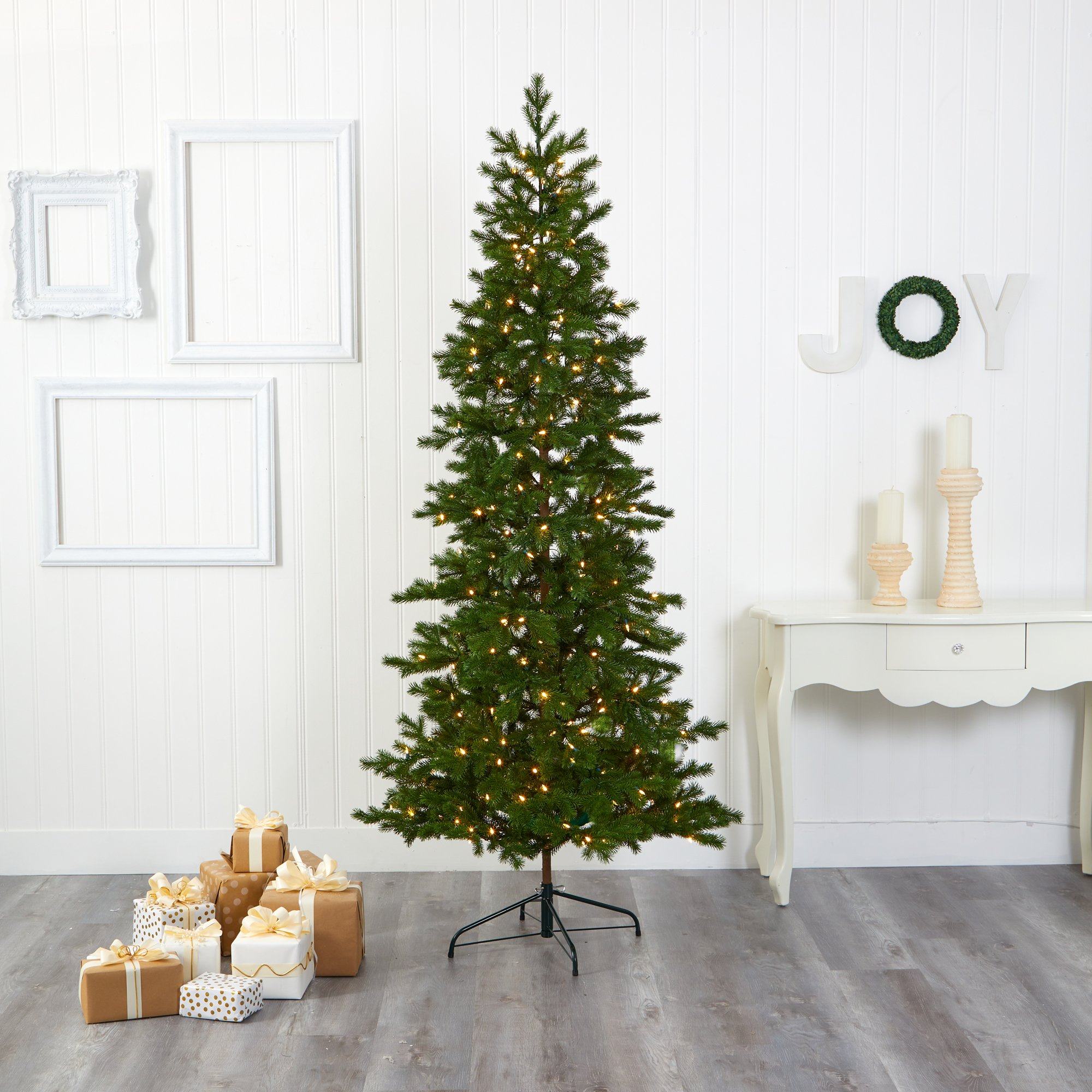 7.5' Big Sky Spruce Artificial Christmas Tree with 300 Clear Warm (Multifunction) LED Lights and 385 Bendable Branches